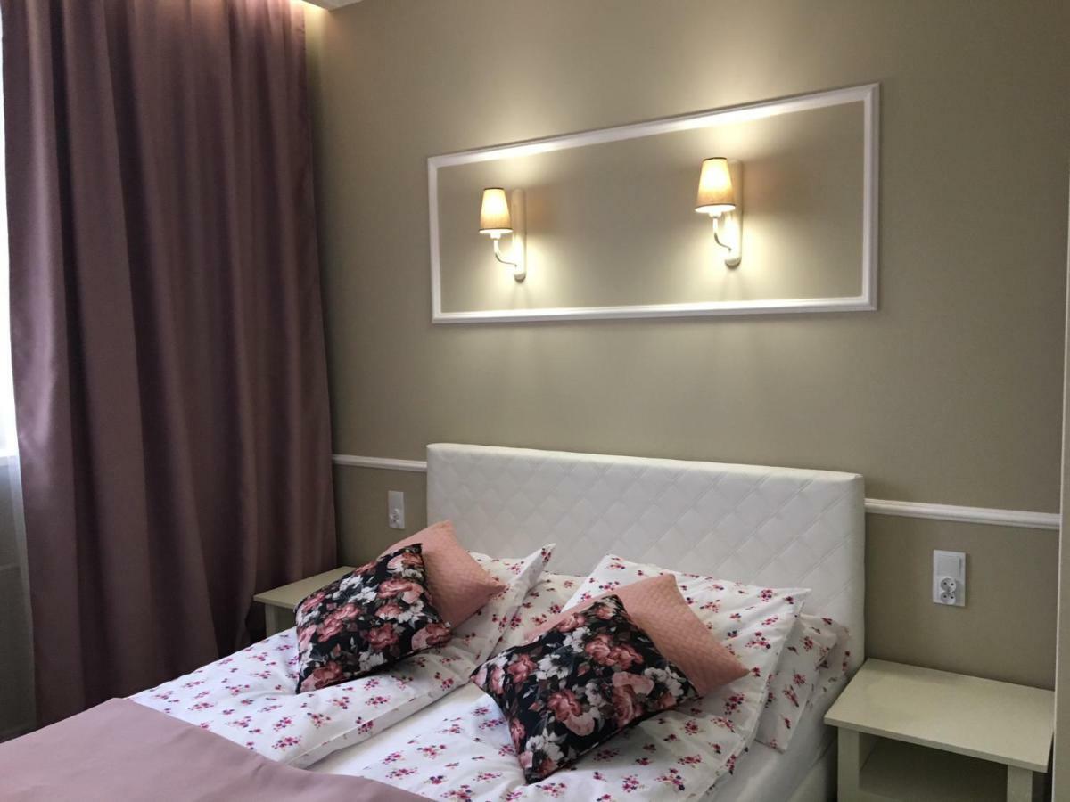 Family&Business Sauna Apartments Sienkiewicza Centrum No1, z Parkingiem Kielce Exterior foto